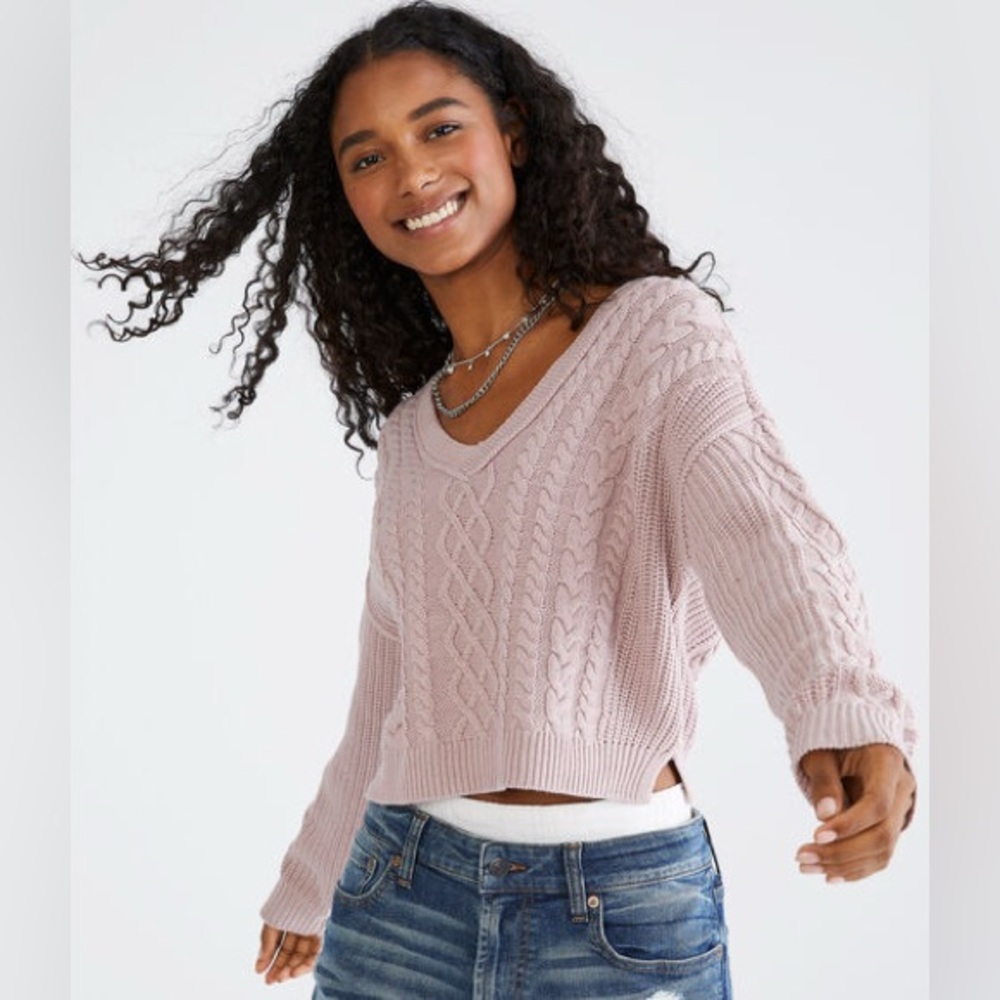 Aeropostale Oversized Slouchy Cable-Knit Cropped V-Neck Sweater